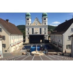 Leje af Stagemaster 100m2 Mobilscene