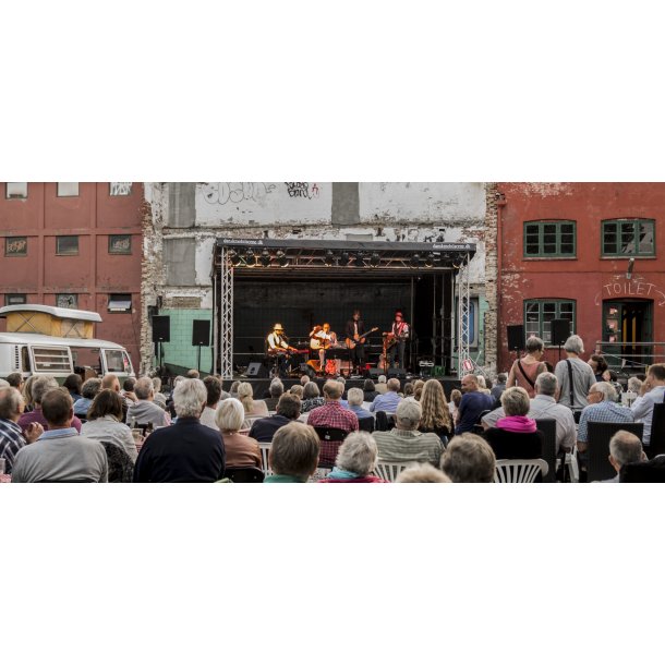 Leje af 42m2 Large Mobilscene